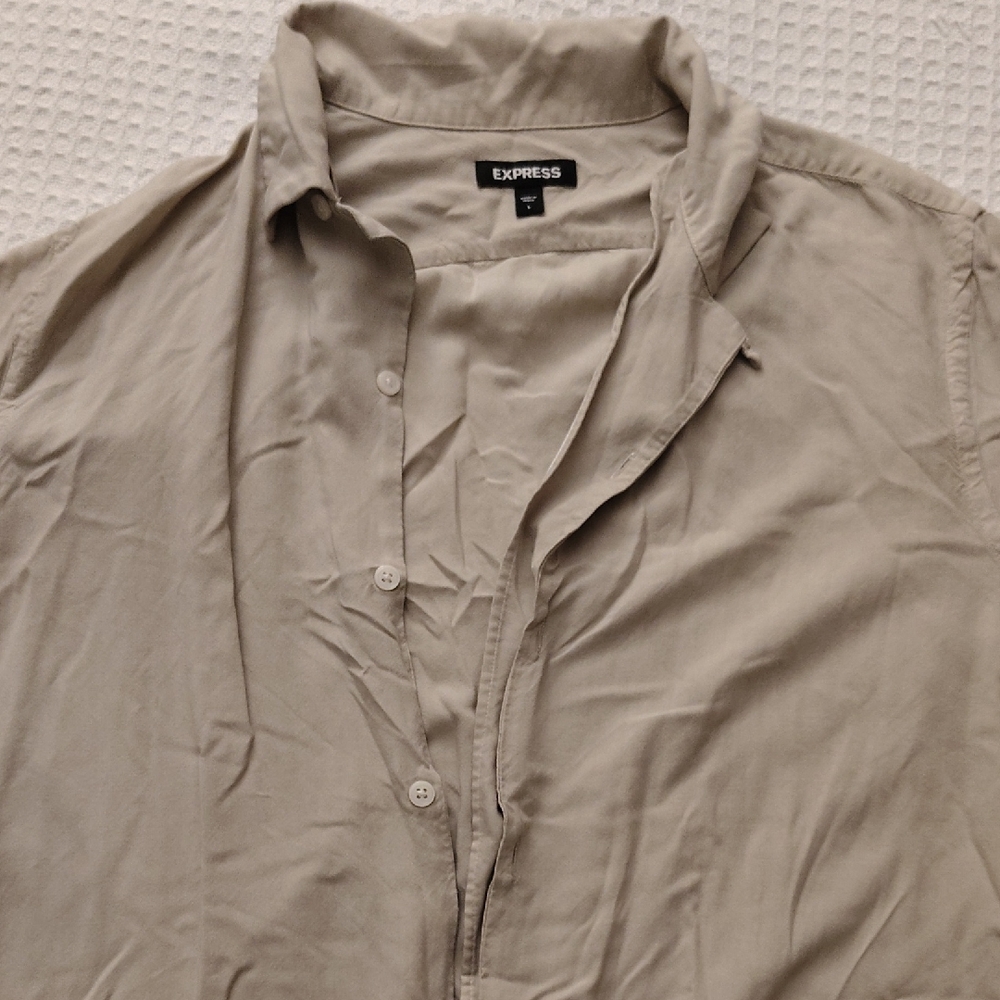 Express Men's Casual Beige Button Down Shirt